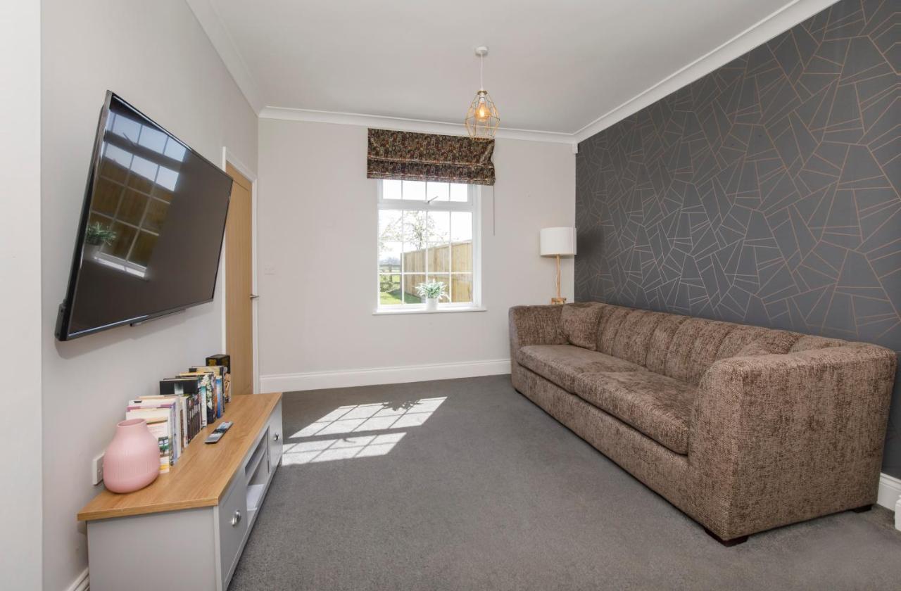 Holtby Grange Cottages ヨーク エクステリア 写真