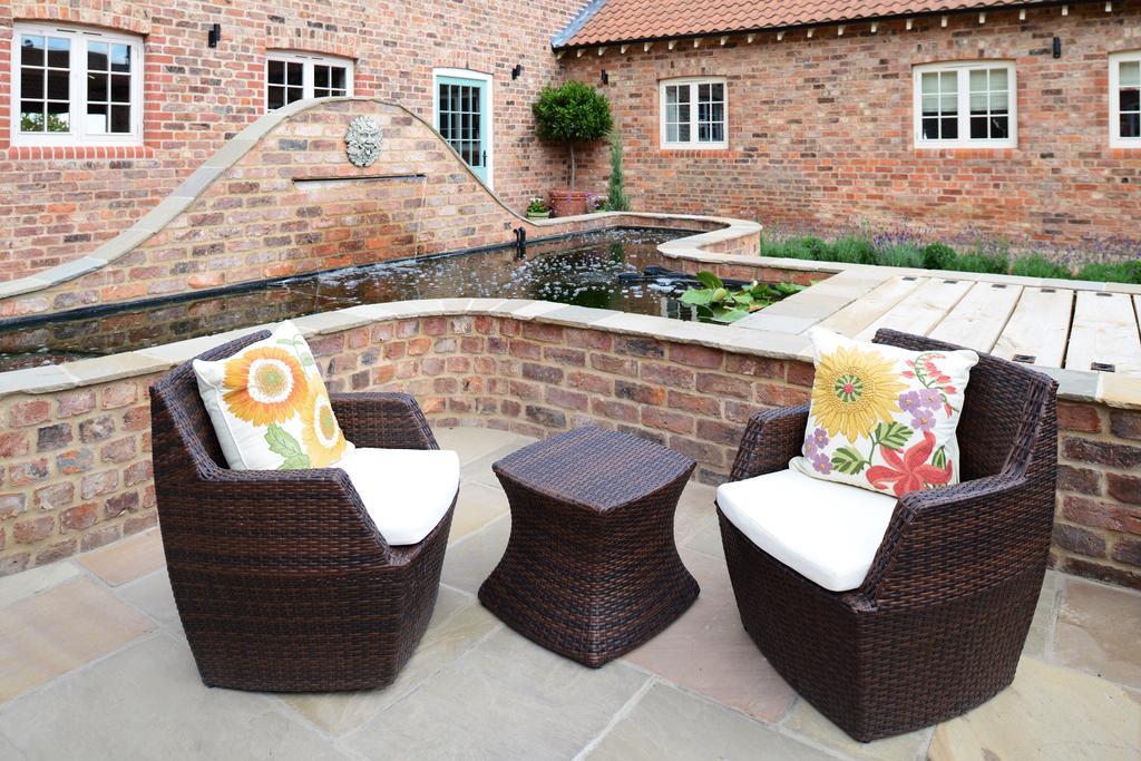 Holtby Grange Cottages ヨーク エクステリア 写真