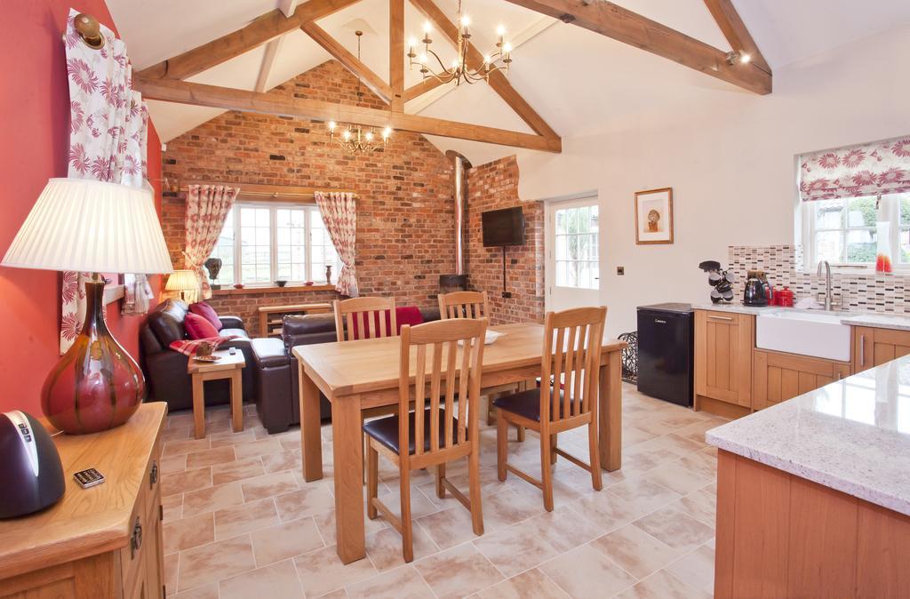 Holtby Grange Cottages ヨーク エクステリア 写真